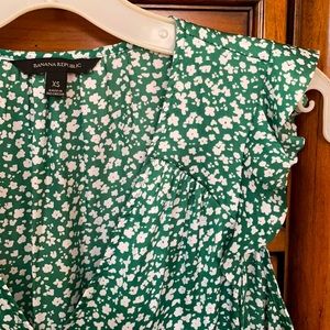 Banana Republic XS top